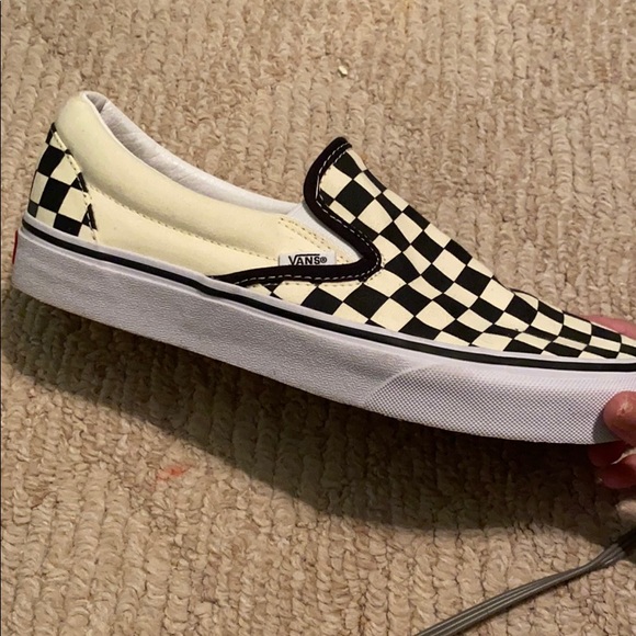 checkered vans - Picture 3 of 3